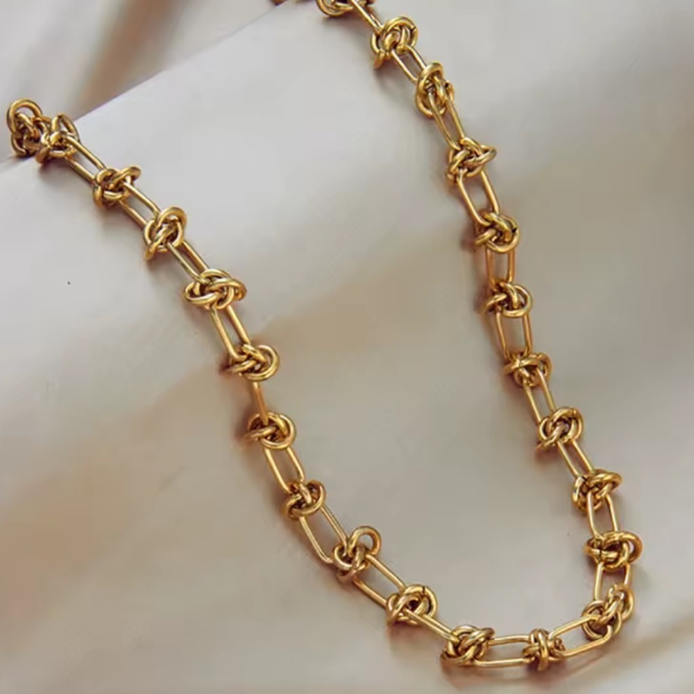 Gold Knot Chain Necklace